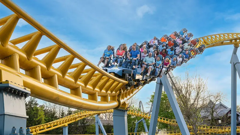 guests on skyrush hersheypark