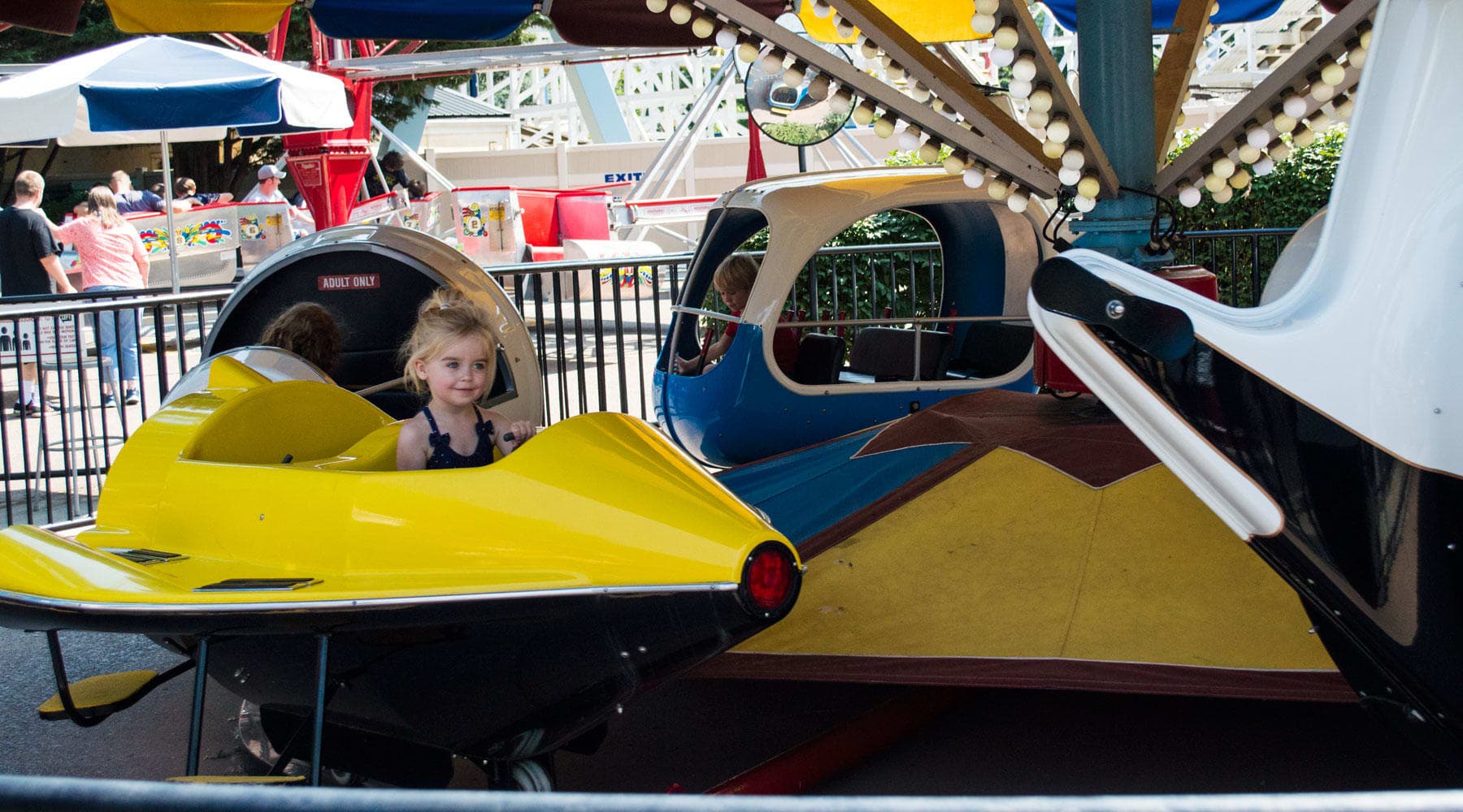 Child riding Space Age Ride at Hersheypark