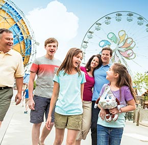 Multi-generational Family at Hersheypark