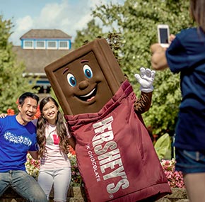 Hershey Bar photos at Hersheypark