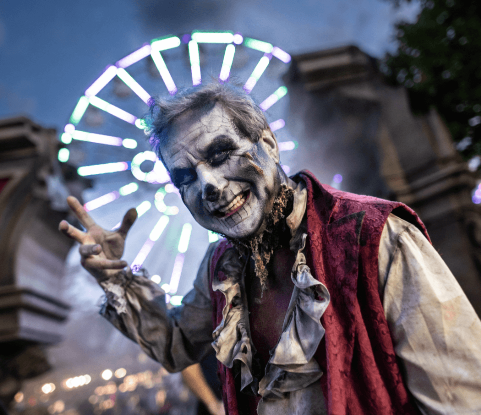 Scare actor at Hersheypark